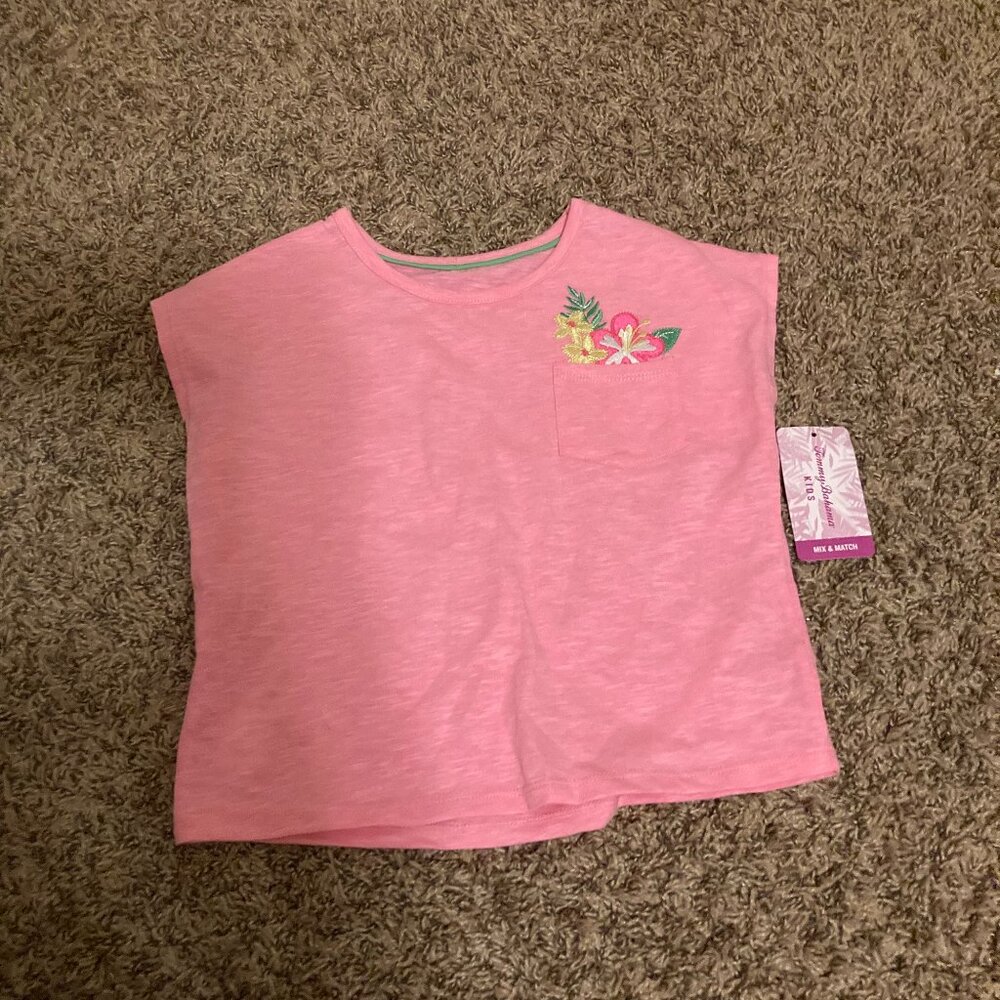 Tommy Bahama Crop Top Medium 7-8 Pink Pocket Short Sleeve Hibiscus Flowers NWOT